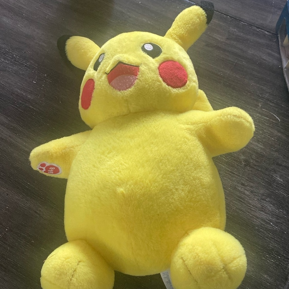 🍍BUILD A BEAR PIKACHU BEAR🍍
